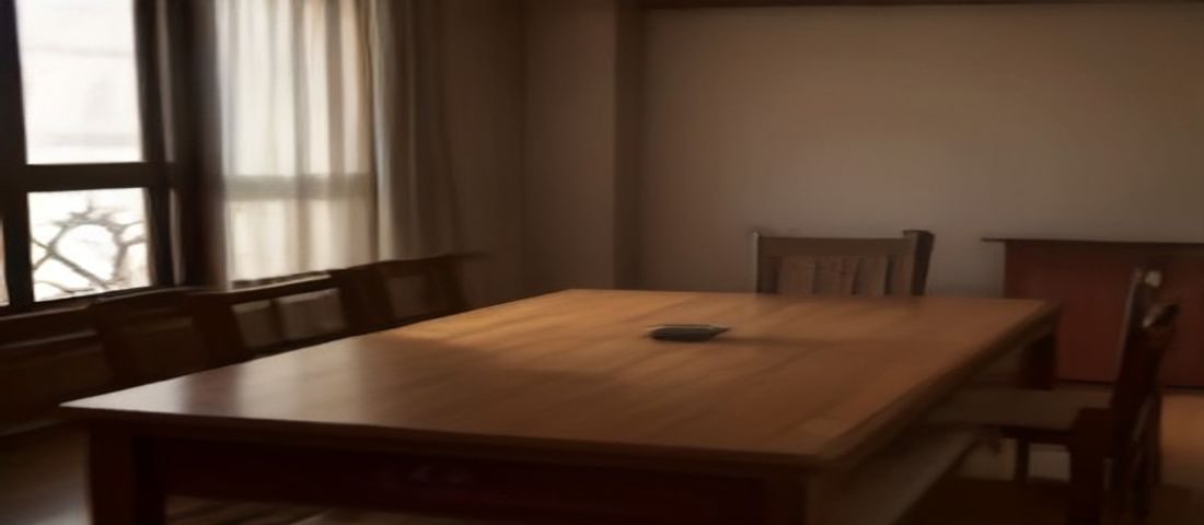 广交会官网首页截图示意，顶部蓝色导航栏清晰展示各功能模块入口，页面布局简洁专业
